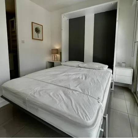 Apartment Cresp Palm